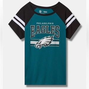 NEW TORRID Philadelphia Eagles T-Shirt Plus Size 4/26